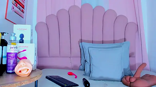 NicoleMadrird webcam