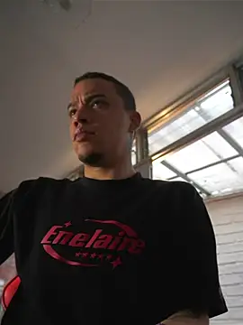 AlphaMasterXxx webcam
