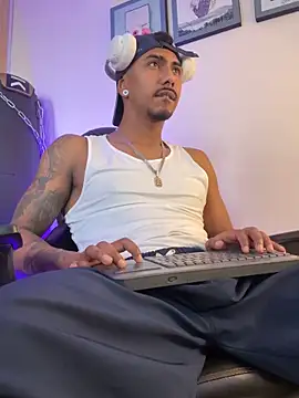Latinmoster_boss webcam