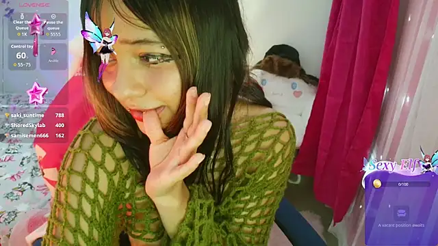 saki_nyanwn webcam