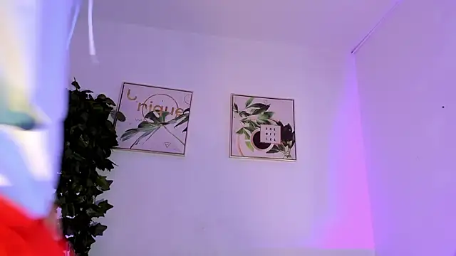 Maddie_Ray webcam