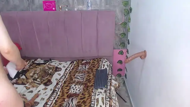 Alysrous_Mar webcam