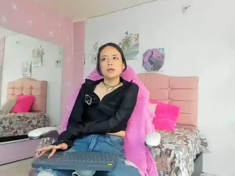 ivyyemerald_ webcam