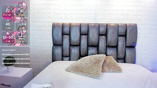 Caroline_Millerr