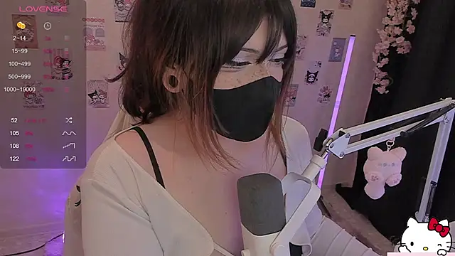 -Nanamin- live cam on StripChat