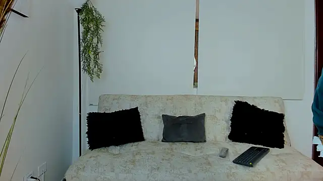 Bianca__bx live cam on StripChat