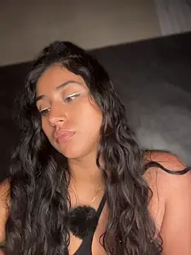 valentinne_z (F young) - my pussy wants cock