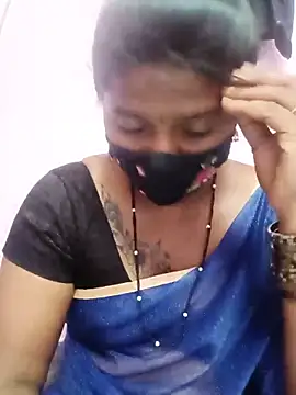 CuteDevilAnu webcam