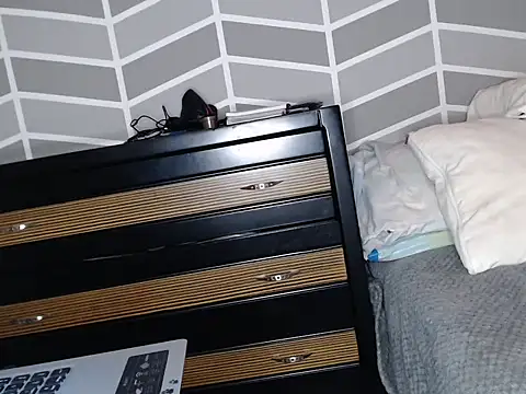 thomass1018 webcam