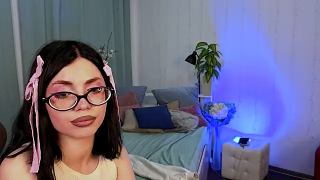 Velvet__Kiss webcam