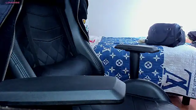 Tommy_Bred webcam