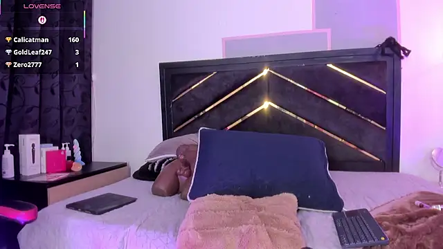 april_jones05 webcam