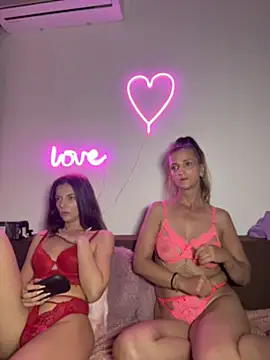 Sabrinedivinee webcam