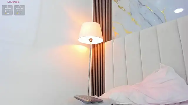 Victoria_Guzman webcam