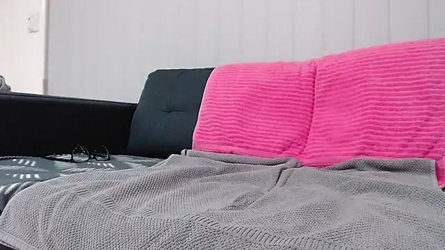 lilchristian@xh webcam