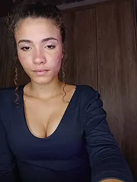 PocaHontas2026 webcam