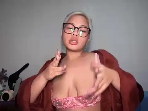 Tina_Slick webcam
