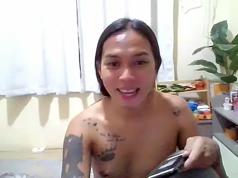 LOVELYMAYUMIE webcam