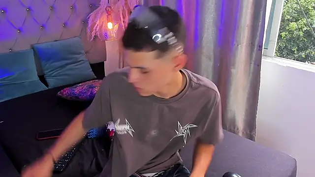 your_d0ll1 webcam