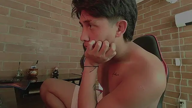 ethann2_ webcam