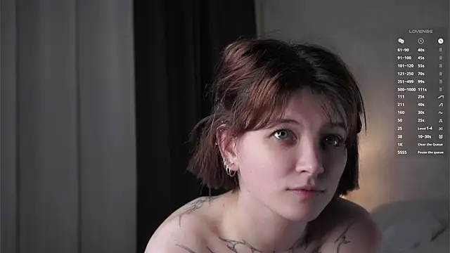 AlesiaPeasel webcam