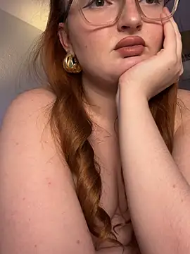 BellaBambiii webcam