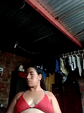 Valentina-Noir webcam