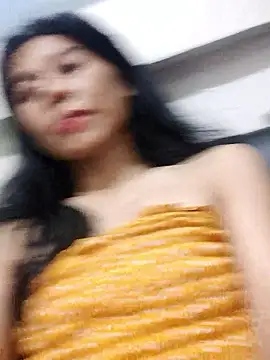 Alisaa0716 webcam