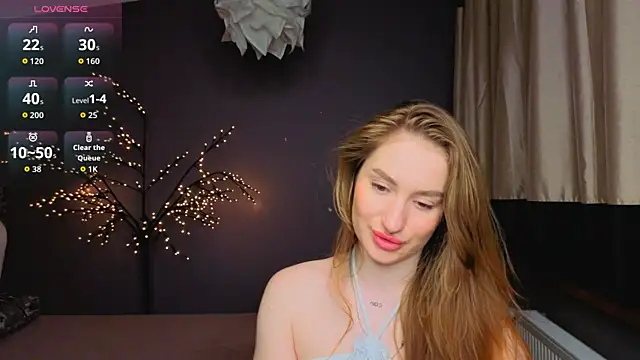 AlisaFoxis webcam