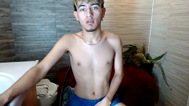 TheHotSaulito webcam