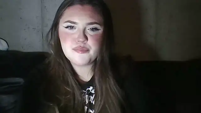 babyizzie webcam