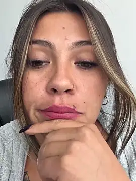 LIZ-06_ webcam