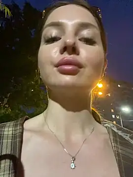 KrisMagnoly webcam