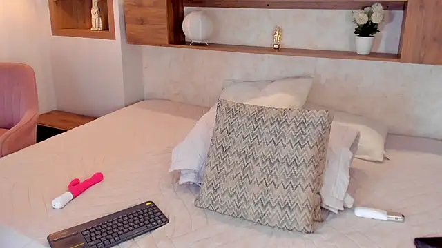 Emilly_Beaumont