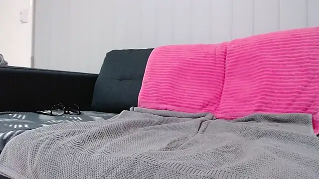 lilchristian@xh webcam