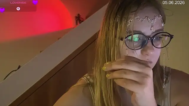 JacyWinslat live cam on StripChat