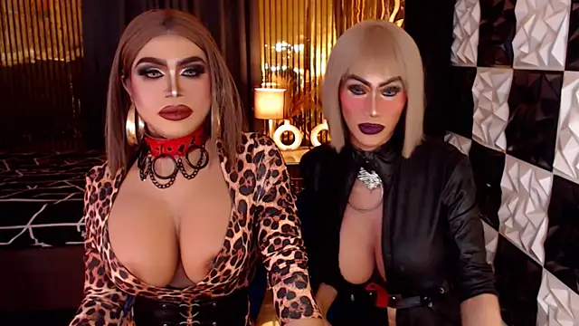 MonstrousCockDiva