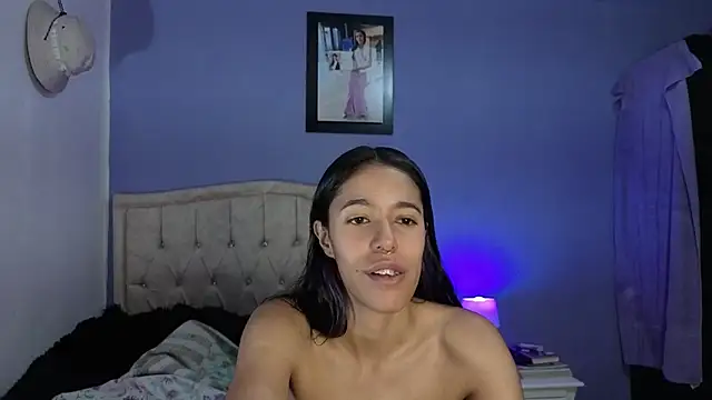 stephania_t webcam