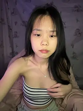 Emely-lysea webcam