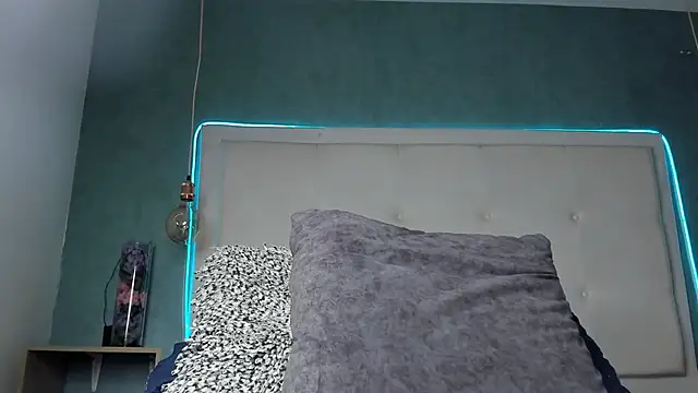 mia_gomez7 webcam