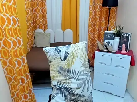 TsAlexa_Blaire webcam
