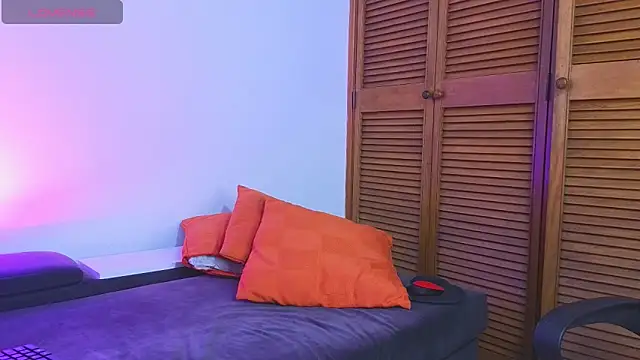Blade_millerr webcam