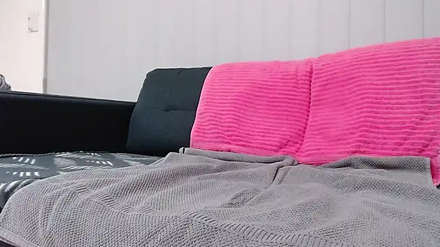 lilchristian@xh webcam