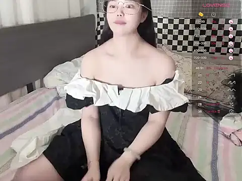 Lili-0521 webcam