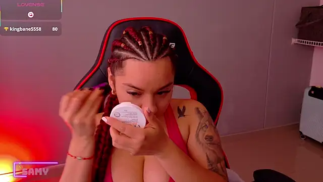 samantha_tattu webcam