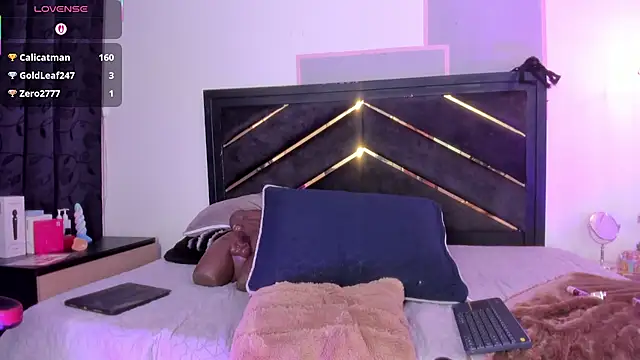 april_jones05 webcam