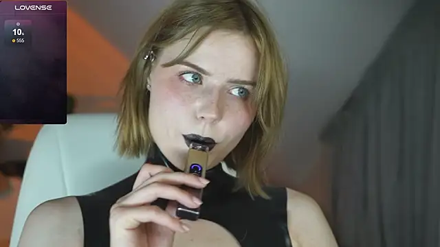Lazy_pepsi webcam