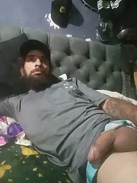 hairy_mannn webcam