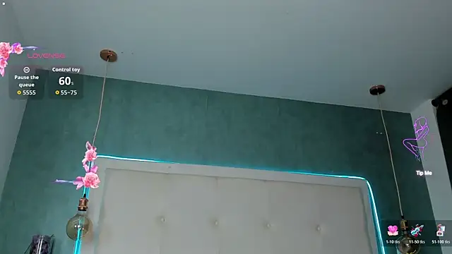 mia_gomez7 webcam