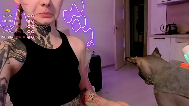 Britney_Lynch webcam